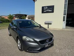 Grigio Usata 2014 Volvo V40 Momentum Station wagon | 7900 € (Ottimo prezzo)