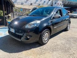 Nero Usata 2010 Renault Clio II Dynamique Tre volumi | 2400 € (Ottimo prezzo)
