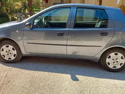 Usata 2005 Fiat Punto Due volumi | 1500 € (Buon prezzo)