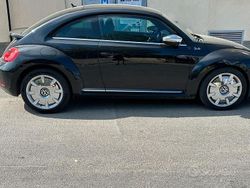 Usata 2013 VW Maggiolino Coupé | 13.000 € (Molto cara)