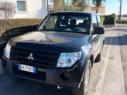 Nero Usata 2008 Mitsubishi Pajero Instyle SUV | 9300 € (Super prezzo)