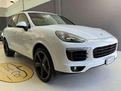 Bianco Usata 2016 Porsche Cayenne Platinum Edition SUV | 22.900 € (Super prezzo)