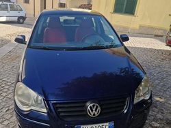 Blu Usata 2005 VW Polo Tre volumi | 3000 € (Buon prezzo)
