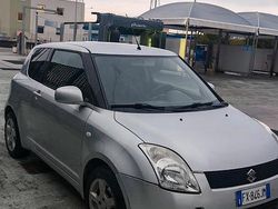 Grigio Usata 2006 Suzuki Swift Due volumi | 2500 €