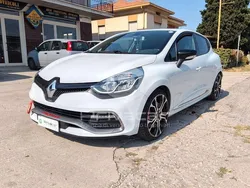 Bianco Usata 2016 Renault Clio IV R.S. Due volumi | 15.300 € (Buon prezzo)