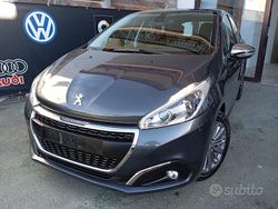 Grigio Usata 2016 Peugeot 208 Allure Due volumi | 6500 € (Ottimo prezzo)