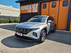 Grigio Usata 2023 Hyundai Tucson SUV | 23.900 € (Buon prezzo)