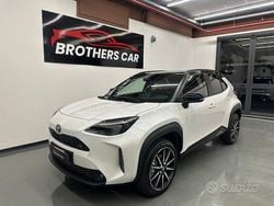 Bianco Nuova 2025 Toyota Yaris Cross Sport SUV | 27.990 € (Super prezzo)