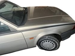 Grigio Usata 1994 Alfa Romeo 75 Tre volumi | 6000 €