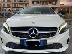Usata 2016 Mercedes A180 Tre volumi | 15.500 € (Cara)