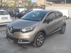 Grigio Usata 2016 Renault Captur Zen SUV | 7600 € (Ottimo prezzo)