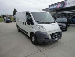 Bianco Usata 2007 Fiat Ducato 33 Furgone | 5800 €