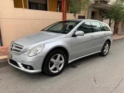 Grigio Usata 2008 Mercedes R320 Premium Monovolume | 5990 € (Buon prezzo)