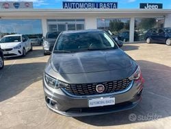 Grigio Usata 2019 Fiat Tipo Lounge Tre volumi | 14.500 € (Molto cara)
