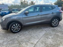 Grigio Usata 2014 Nissan Qashqai Acenta SUV | 8999 € (Buon prezzo)