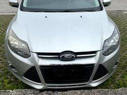 Grigio Usata 2013 Ford Focus Station wagon | 5300 €