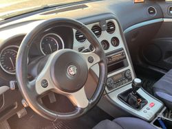 Grigio Usata 2008 Alfa Romeo 159 Tre volumi | 3200 € (Buon prezzo)
