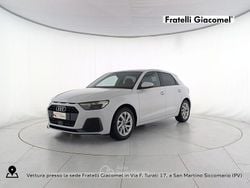 Bianco ghiacciaio metallizzato Usata 2025 Audi A1 Sportback Advanced Due volumi | 26.900 € (Buon prezzo)