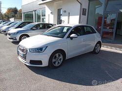 Bianco Usata 2015 Audi A1 Sportback Admired Due volumi | 11.500 € (Buon prezzo)