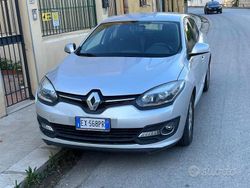 Grigio Usata 2014 Renault Mégane III Tre volumi | 7200 € (Molto cara)