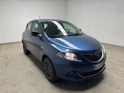 Blu Usata 2022 Lancia Ypsilon Gold Due volumi | 11.900 € (Buon prezzo)