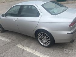 Usata 2001 Alfa Romeo 156 | 800 €