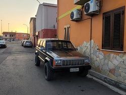 Nero Usata 1991 Jeep Cherokee Limited SUV | 7900 €