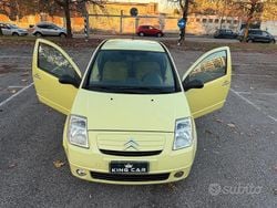 Giallo Usata 2004 Citroën C2 Exclusive Due volumi | 1800 € (Ottimo prezzo)