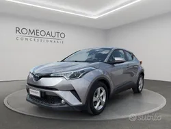 Grigio metallizzato Usata 2019 Toyota C-HR Business Edition SUV | 17.300 € (Ottimo prezzo)