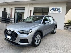 Grigio Usata 2019 Audi Q3 Business SUV | 26.900 € (Molto cara)