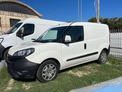 Bianco(met.) Usata 2020 Fiat Doblò Monovolume | 10.800 € (Buon prezzo)