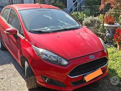 Rosso Usata 2017 Ford Fiesta Due volumi | 6500 € (Super prezzo)