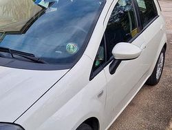 Bianco Usata 2014 Fiat Punto Tre volumi | 4800 €