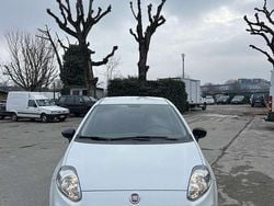Other Usata 2018 Fiat Punto Street Tre volumi | 5999 € (Buon prezzo)
