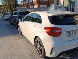 Bianco Usata 2014 Mercedes A180 Premium Tre volumi | 10.000 € (Buon prezzo)