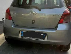 Argento Usata 2008 Toyota Yaris Sol Tre volumi | 2850 € (Ottimo prezzo)