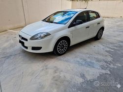 Bianco Usata 2011 Fiat Bravo Due volumi | 2800 € (Ottimo prezzo)