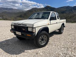 Grigio Usata 1990 Nissan Bluebird Tre volumi | 8000 €
