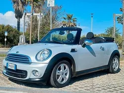Usata 2012 Mini Cooper Cabriolet Cabrio | 8500 €