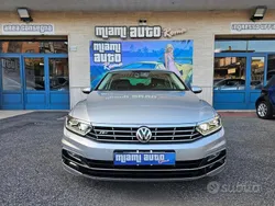 Argento Usata 2017 VW Passat R-line Tre volumi | 20.990 € (Cara)