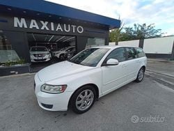 Bianco Usata 2012 Volvo V50 Station wagon | 4000 € (Buon prezzo)