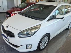 Bianco Usata 2014 Kia Carens Monovolume | 9000 € (Cara)
