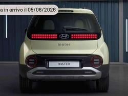 Argento Usata 2024 Hyundai Inster Due volumi | 26.400 € (Buon prezzo)