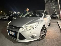 Argento Usata 2011 Ford Focus Tre volumi | 3800 € (Ottimo prezzo)