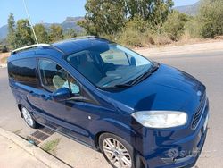 Blu Usata 2016 Ford Courier Monovolume | 12.000 €