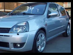 Usata 2002 Renault Clio II R.S. Tre volumi | 11.000 €