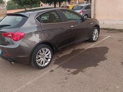 Usata 2011 Alfa Romeo Giulietta Tre volumi | 4500 € (Ottimo prezzo)