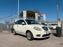 Usata 2011 Lancia Ypsilon Due volumi | 3200 € (Buon prezzo)