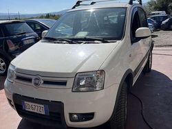 Usata 2011 Fiat Panda 4x4 Climbing Due volumi | 7500 € (Ottimo prezzo)