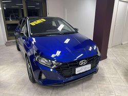 Blu/azzurro Usata 2023 Hyundai i20 Due volumi | 15.950 € (Buon prezzo)